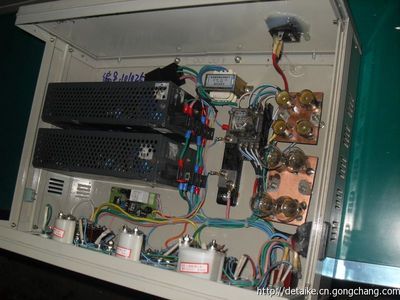 溫州電子玻璃升降線路板設(shè)計(jì) 電子元器件的精密探索